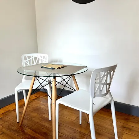 Apartament Joli En Centre *